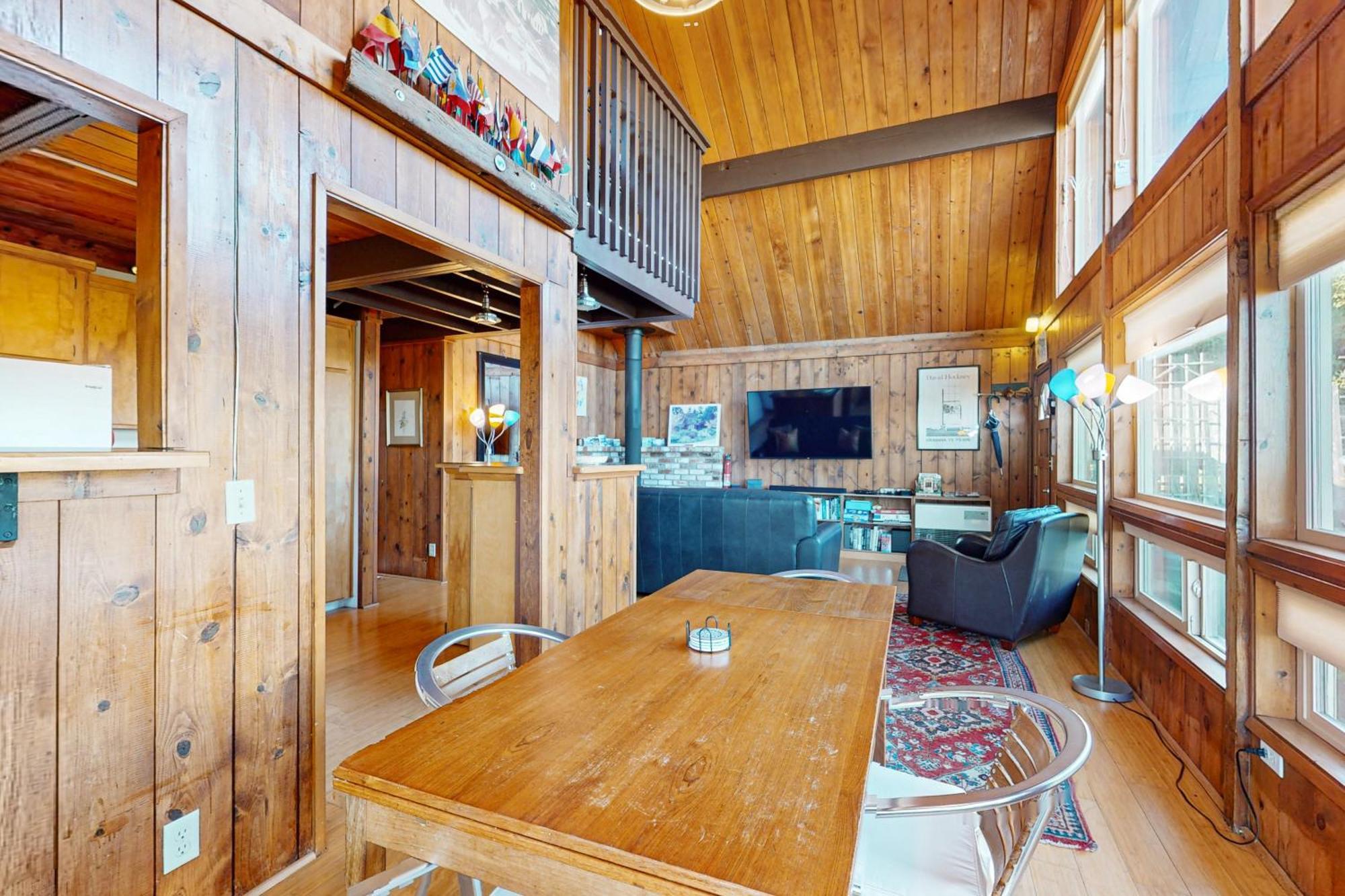 Whalesong House