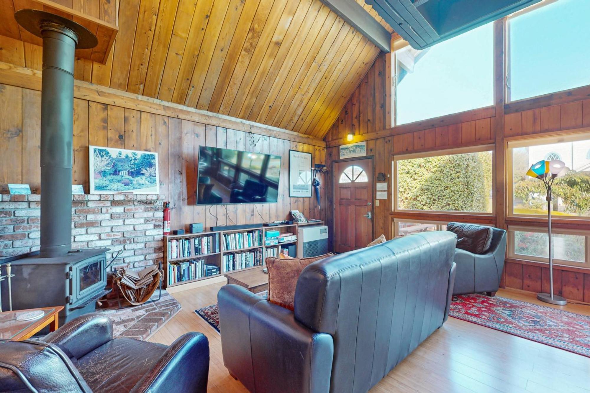 Whalesong House *